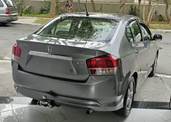 HONDA-CITY-2010