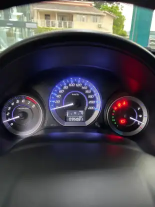 HONDA-CITY-2013