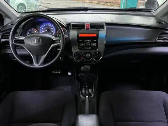 HONDA-CITY-1.5 LX 16V FLEX 4P AUTOMÁTICO HONDA-CITY-2013