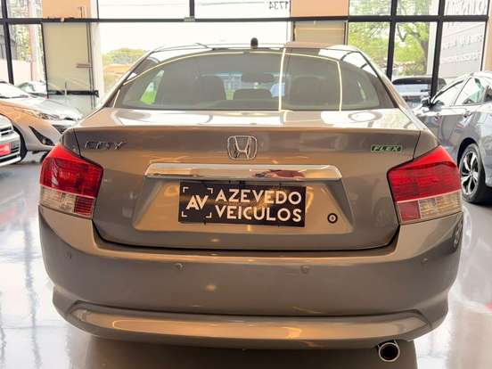 HONDA-CITY-1.5 EX 16V FLEX 4P AUTOMÁTICO HONDA-CITY-2011