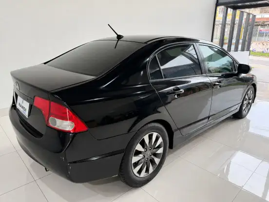 HONDA-CIVIC-2010