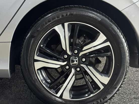 HONDA-CIVIC-1.5 16V TURBO GASOLINA TOURING 4P CVT HONDA-CIVIC-2017