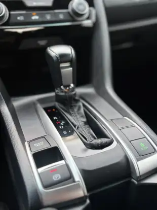 HONDA-CIVIC-2021