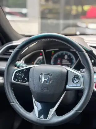 HONDA-CIVIC-2021