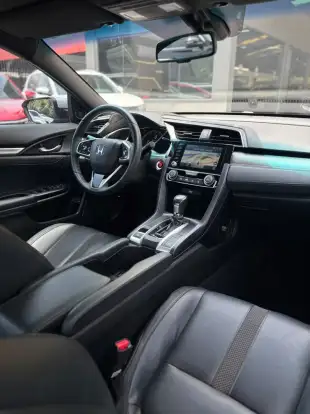 HONDA-CIVIC-2021