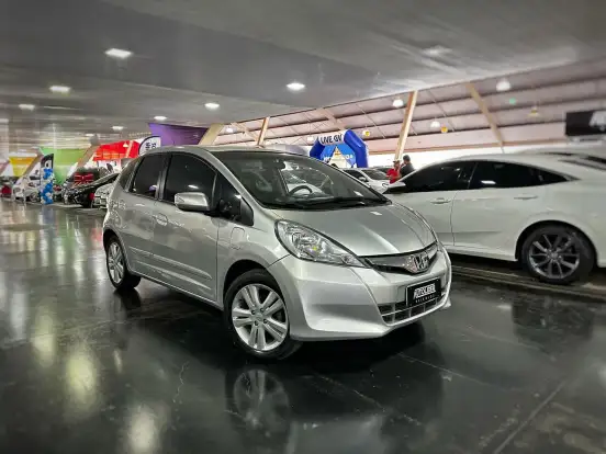 HONDA-FIT-2012