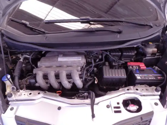 HONDA-FIT-2009