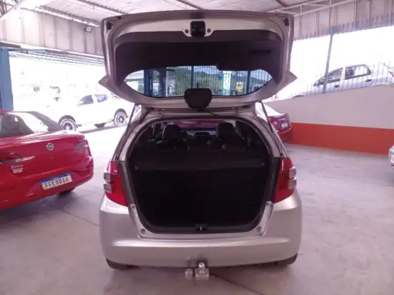 HONDA-FIT-2009
