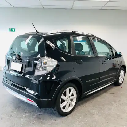 HONDA-FIT-2013