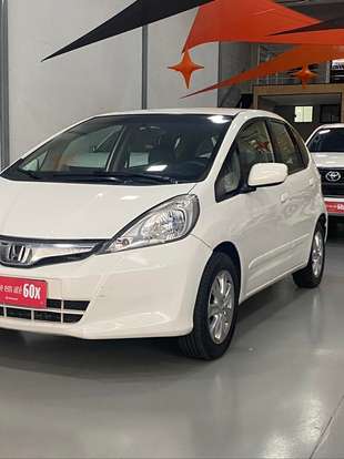 HONDA-FIT-2014