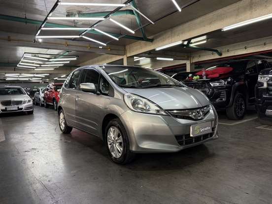 HONDA-FIT-2013