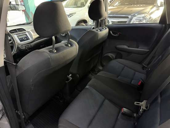 HONDA-FIT-1.4 LX 16V FLEX 4P MANUAL HONDA-FIT-2013