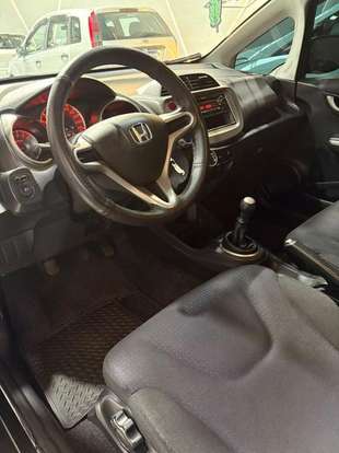 HONDA-FIT-1.4 LX 16V FLEX 4P MANUAL HONDA-FIT-2010