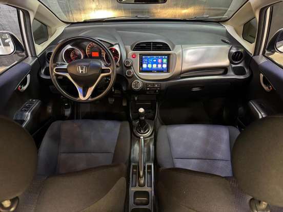 HONDA-FIT-2012