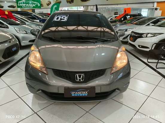 HONDA-FIT-2009