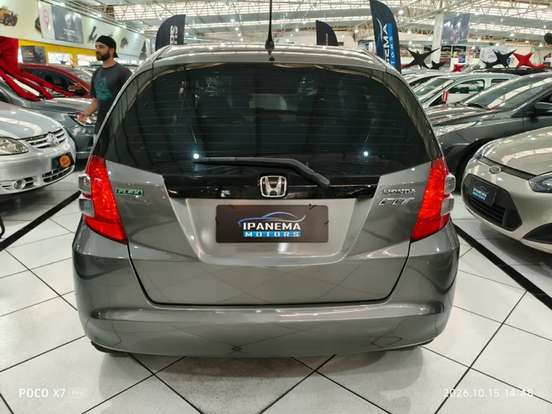 HONDA-FIT-2009