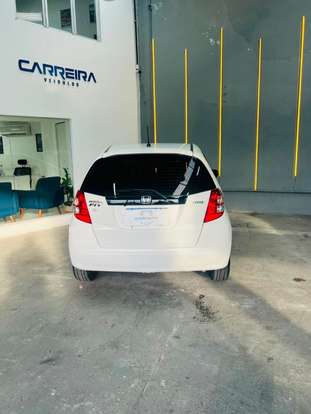 HONDA-FIT-2011