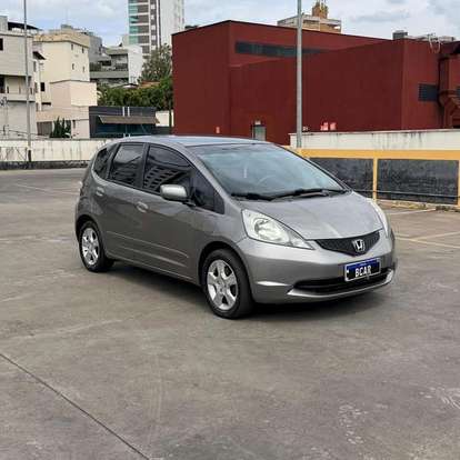 HONDA-FIT-2010