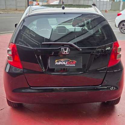 HONDA-FIT-2010