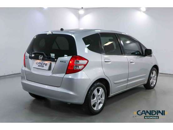 HONDA-FIT-2011