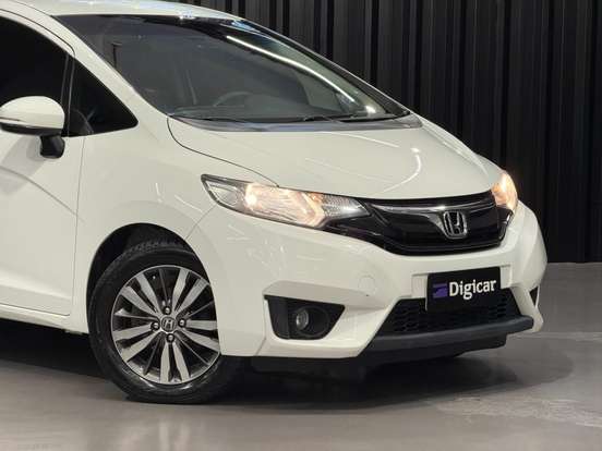 HONDA-FIT-2016
