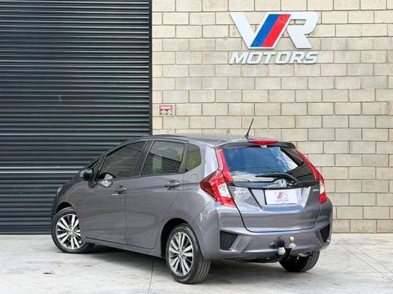 HONDA-FIT-2015