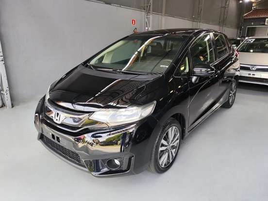 HONDA-FIT-2015