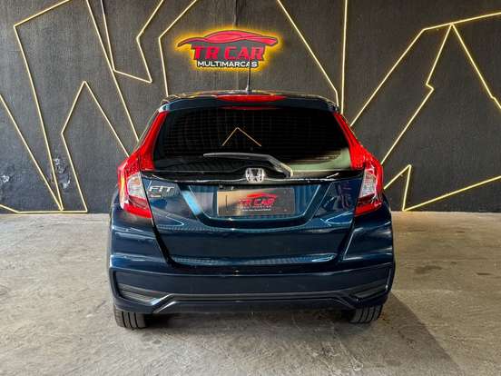 HONDA-FIT-2017