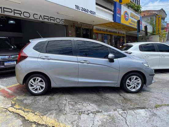HONDA-FIT-2016