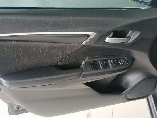 HONDA-FIT-2017