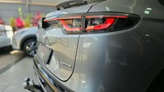 HONDA-HR-V-2023