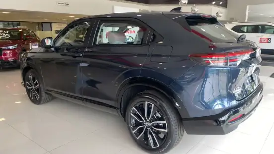 HONDA-HR-V-2027