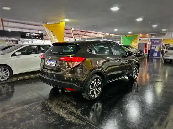 HONDA-HR-V-2015
