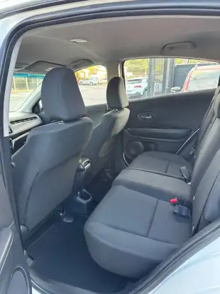HONDA-HR-V-2015