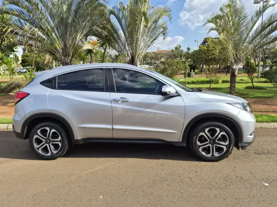 HONDA-HR-V-1.8 16V FLEX EXL 4P AUTOMÁTICO HONDA-HR-V-2016