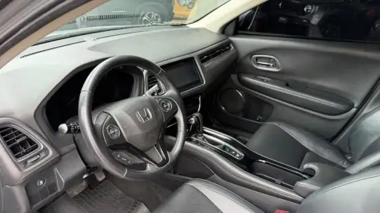 HONDA-HR-V-2019