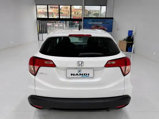 HONDA-HR-V-1.8 16V FLEX LX 4P AUTOMÁTICO HONDA-HR-V-2017