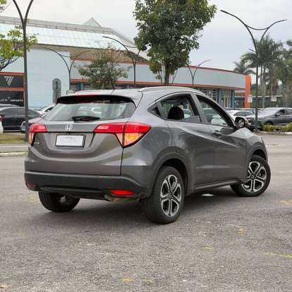 HONDA-HR-V-2017