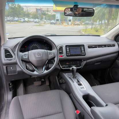 HONDA-HR-V-2017