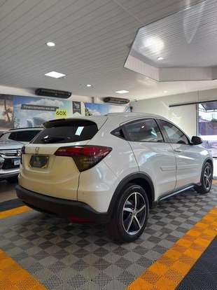 HONDA-HR-V-2019