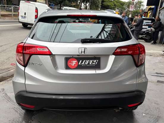 HONDA-HR-V-1.8 16V FLEX LX 4P MANUAL HONDA-HR-V-2015