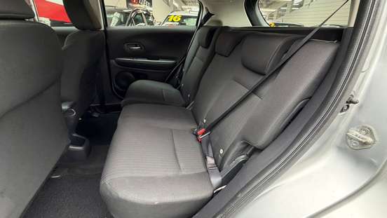 HONDA-HR-V-2015