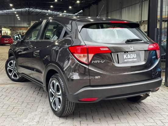 HONDA-HR-V-1.8 16V FLEX LX 4P MANUAL HONDA-HR-V-2015