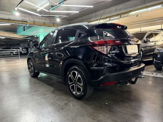 HONDA-HR-V-1.8 16V FLEX TOURING 4P AUTOMÁTICO HONDA-HR-V-2017