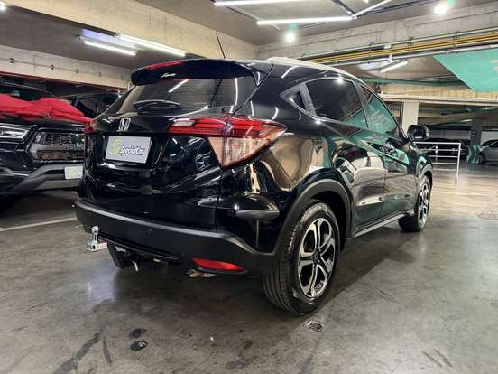 HONDA-HR-V-1.8 16V FLEX TOURING 4P AUTOMÁTICO HONDA-HR-V-2017
