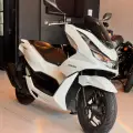 HONDA PCX DLX HONDA PCX DLX
