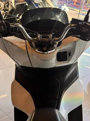 HONDA-PCX DLX-2023