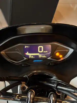 HONDA-PCX DLX-2023