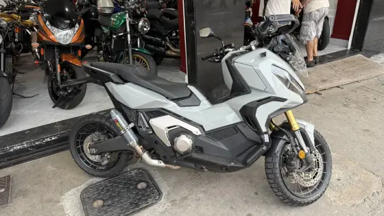 HONDA X-ADV 