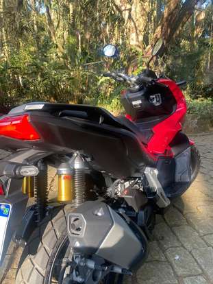 HONDA-ADV-2024